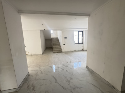 Կոդ AS-8990 Վաճառվում է առանձնատուն