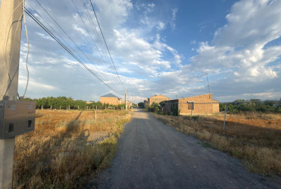 Կոդ  HA-4449 Վաճառվում է տնամերձ հող