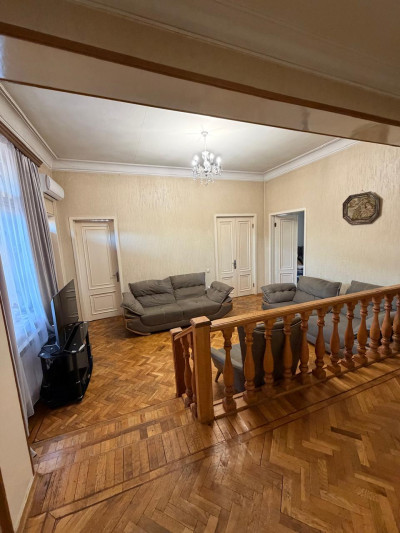 Կոդ AS-3436 Վաճառվում է առանձնատուն