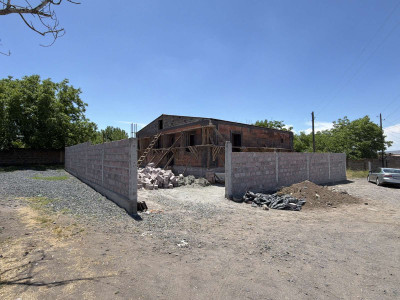 Code AA-7072 – Private house for sale