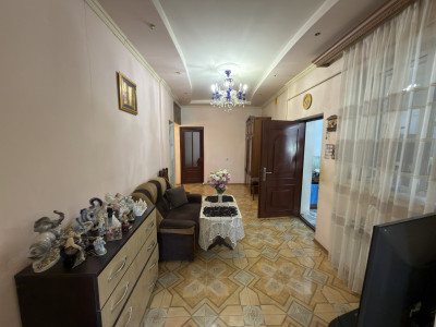 Կոդ BA-8056 Վաճառվում է բնակարան