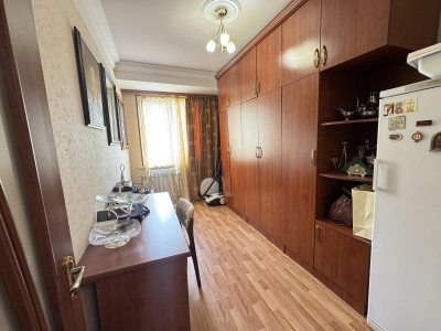 Կոդ BS-0027 Վաճառվում է բնակարան
