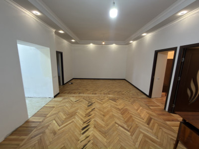 Կոդ AA-1785 Վաճառվում է առանձնատուն