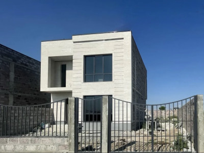 Կոդ AA-9711 Վաճառվում է առանձնատուն