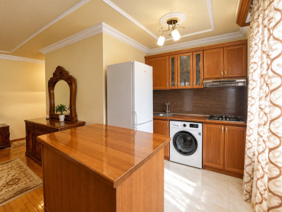 Կոդ BS-3011 Վաճառվում է բնակարան