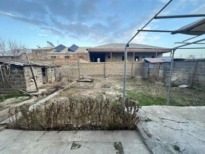 Կոդ AA-1209  Վաճառվում է առանձնատուն