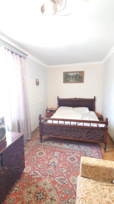 Կոդ  B-306 Վարձով է տրվում բնակարան