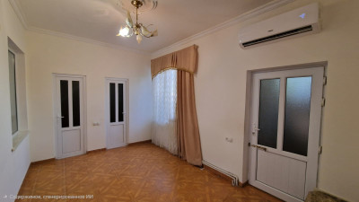 Կոդ AV-1019 Վաճառվում է առանձնատուն